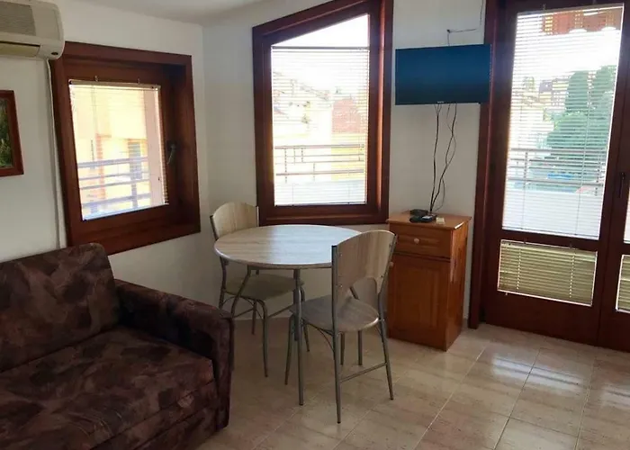 Apartment студиа мансарда ненови *